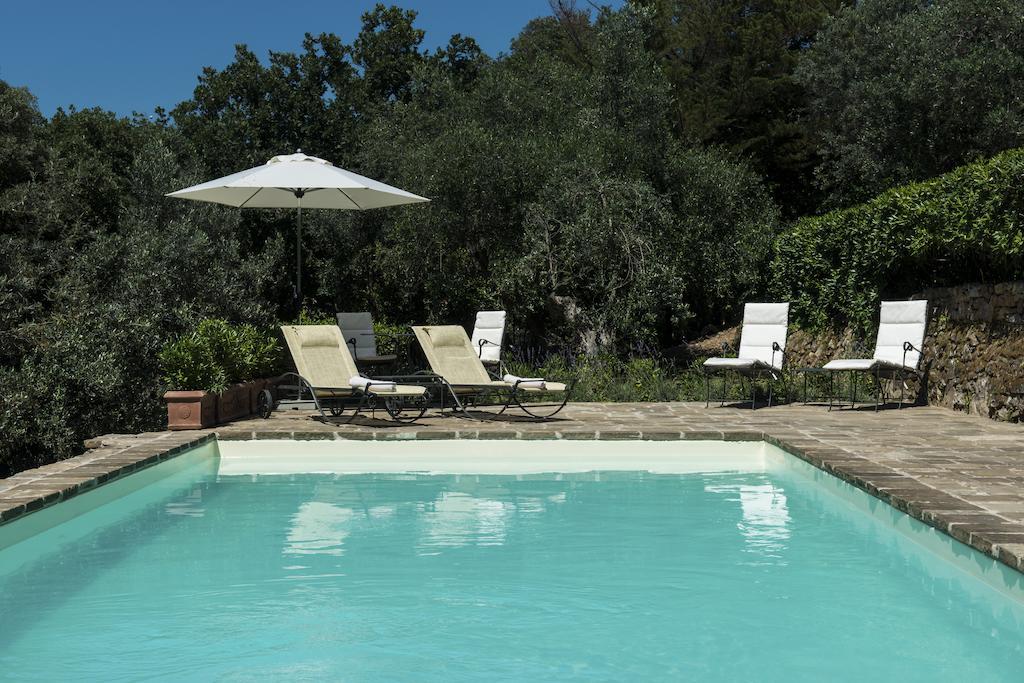 L' Insolita Venturina Terme Exterior foto